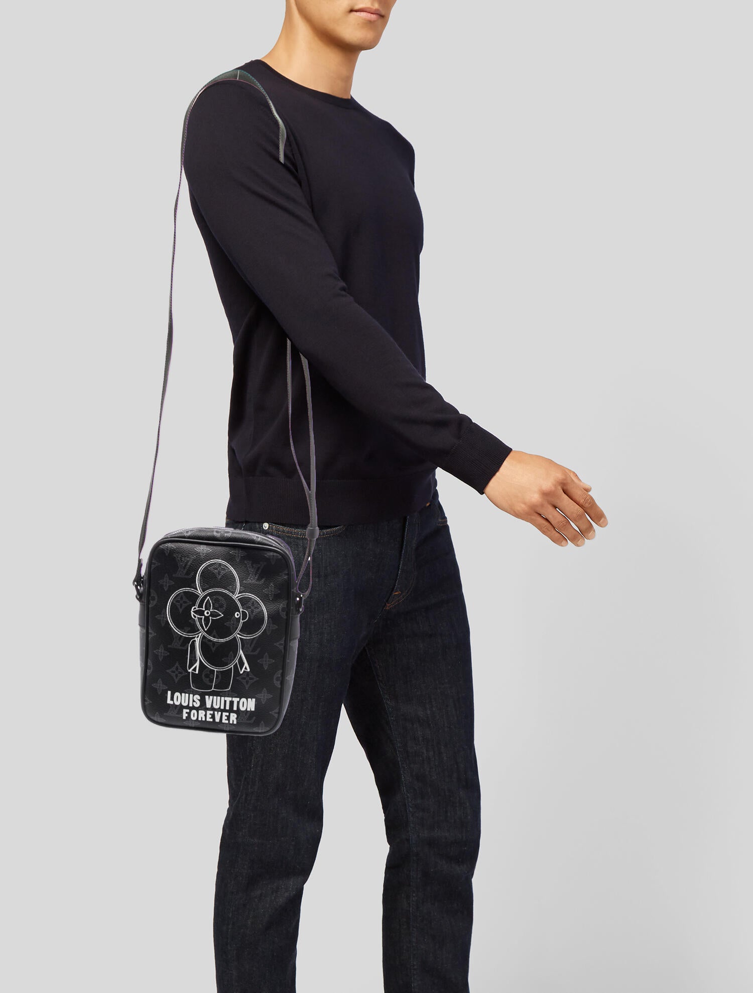 Louis Vuitton Messenger Bag