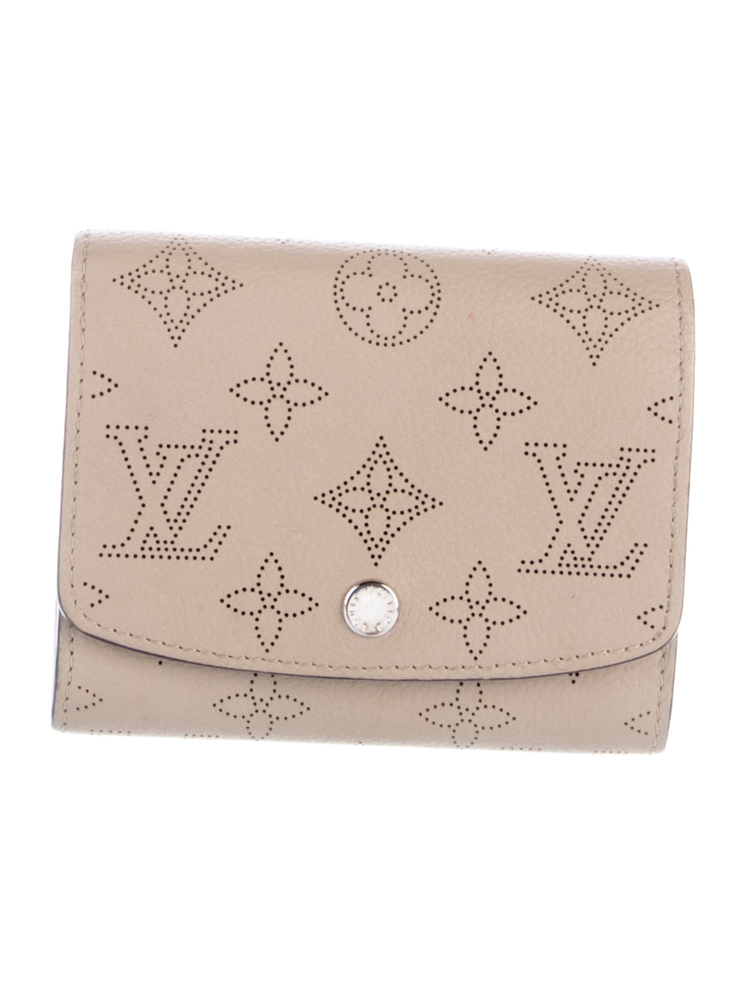 Louis Vuitton 2018 LV Monogram Compact Wallet