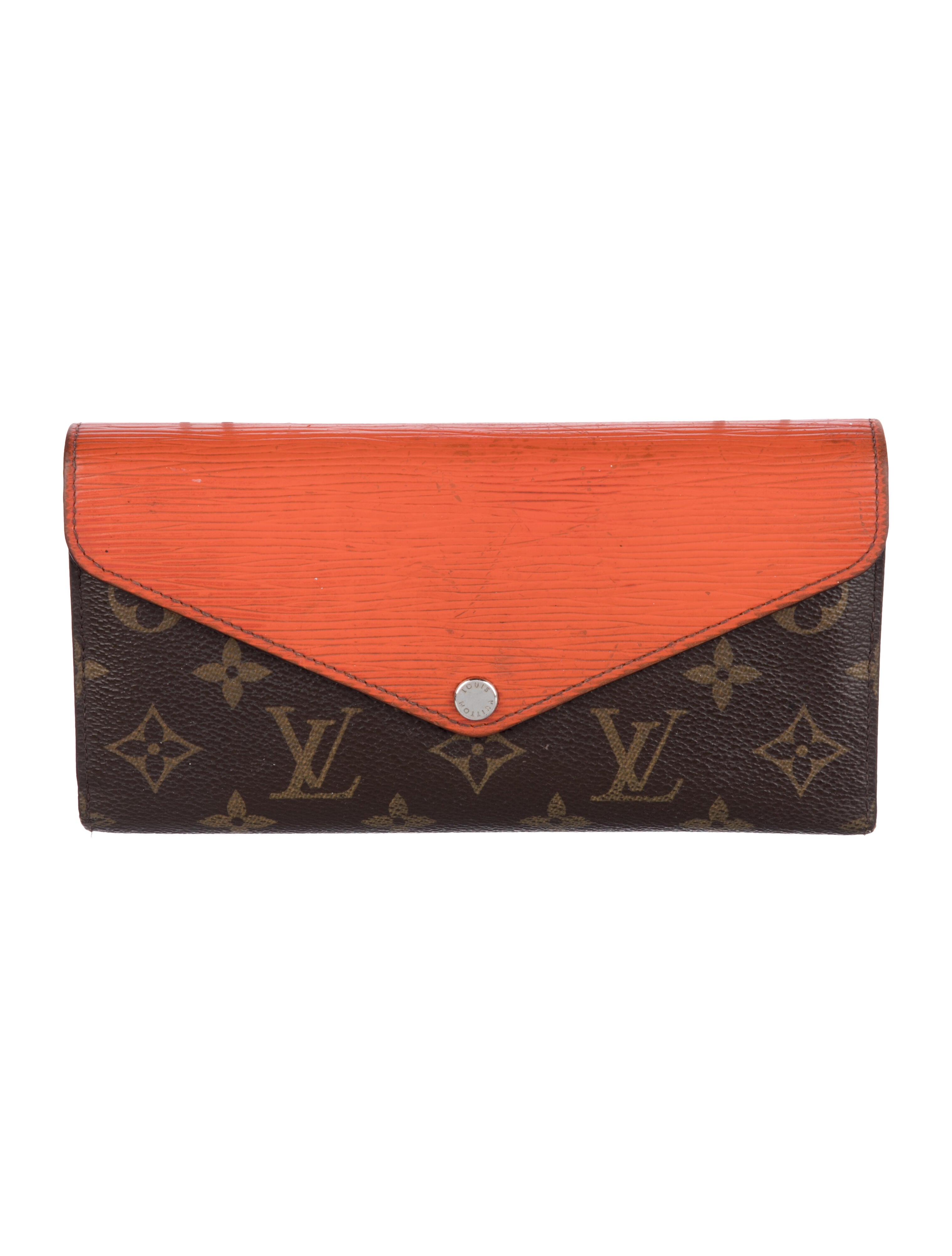 Louis Vuitton 2013 LV Monogram Wallet