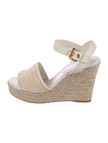 Pre-owned Louis Vuitton Lv Monogram Canvas Espadrilles In White