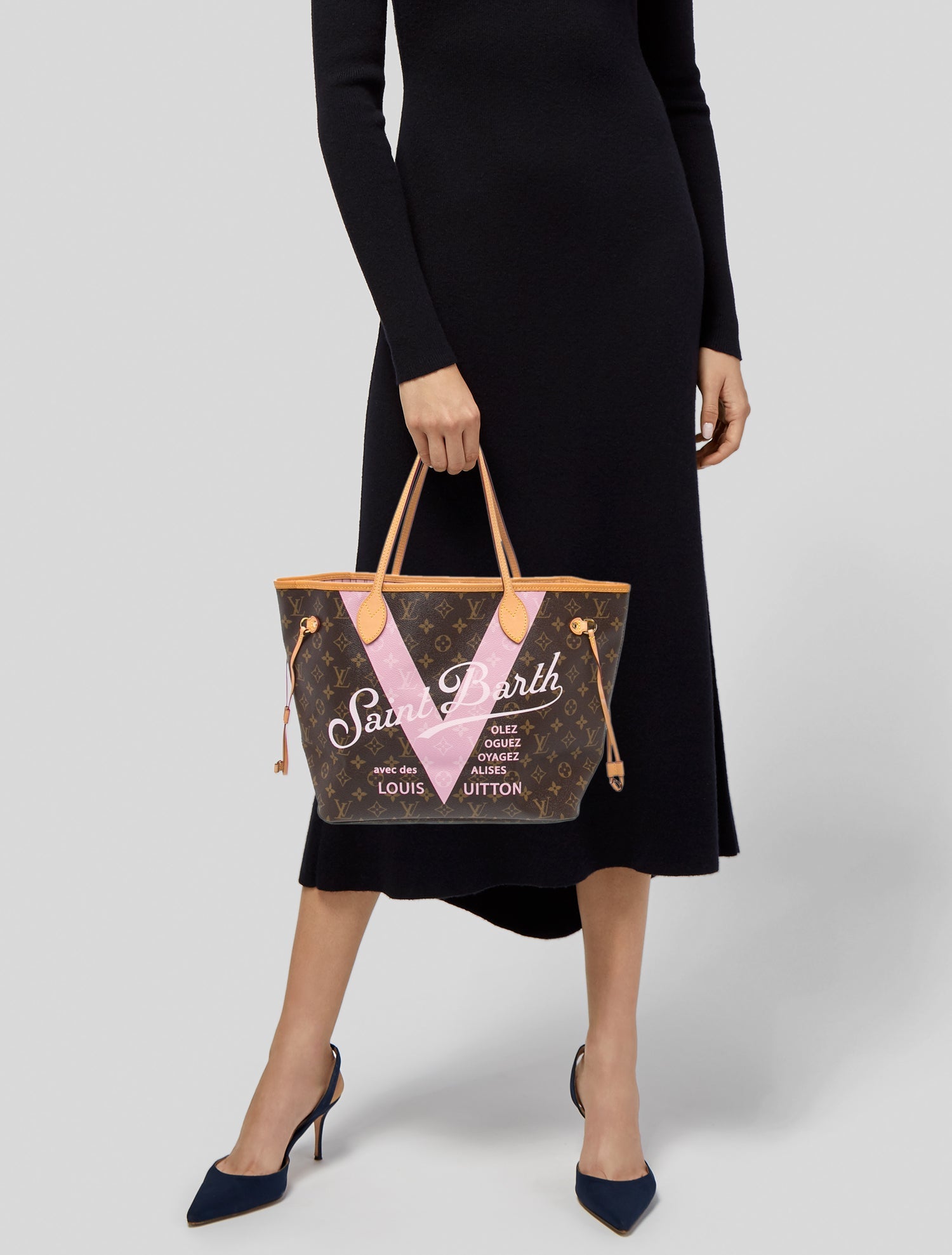 Louis Vuitton LV Monogram Neverfull w/Pouch MM