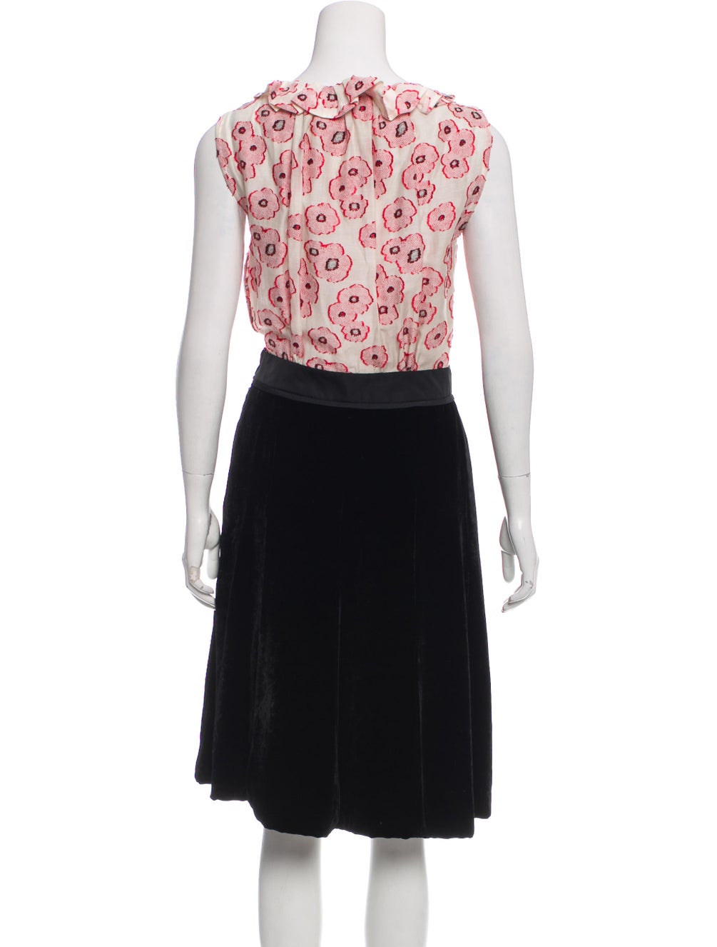 Louis Vuitton Floral and Velvet Dress Clothing LOU132515 The RealReal