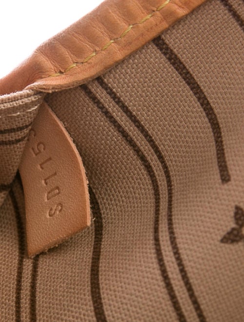 Louis Vuitton Monogram Neverfull MM