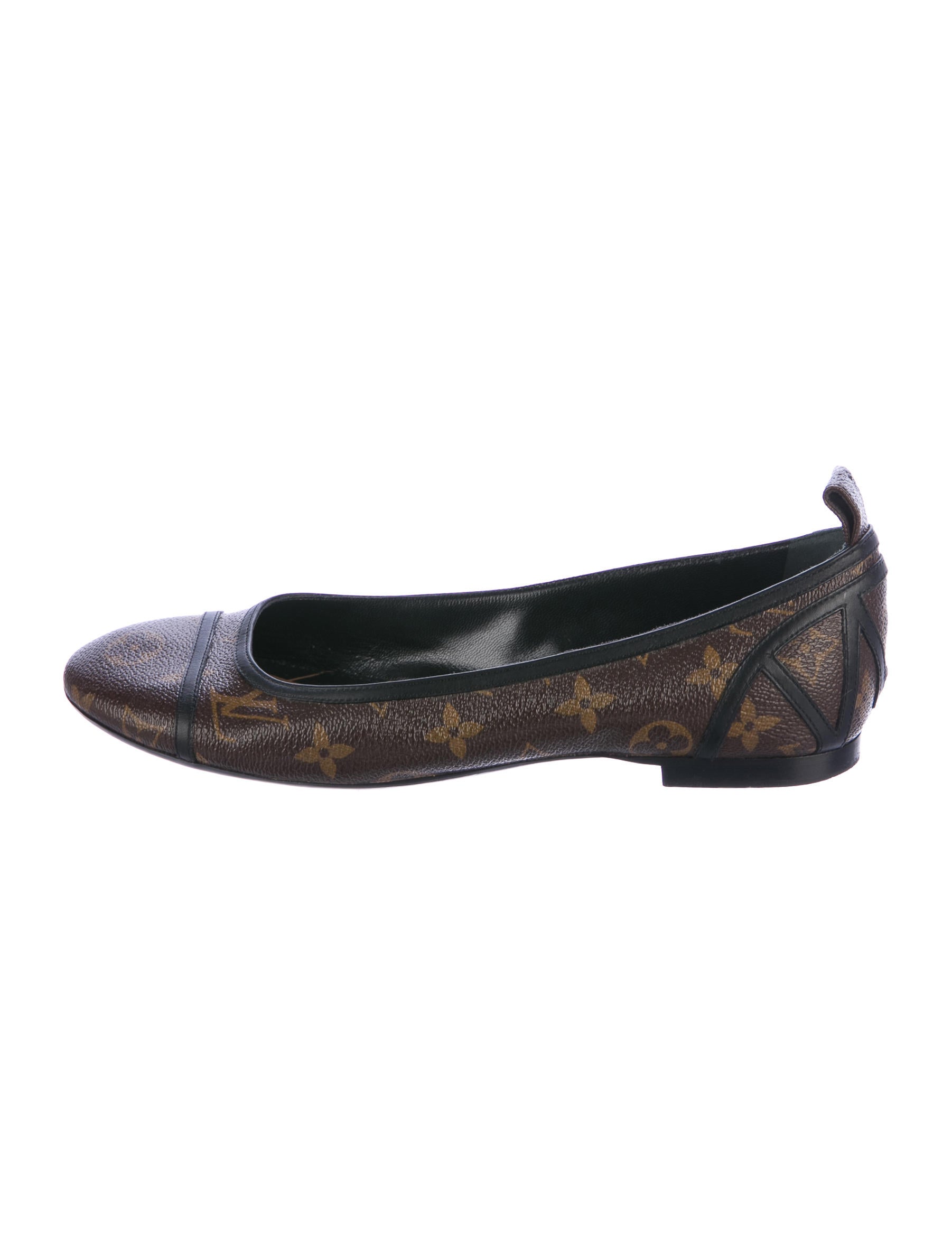 louis vuitton flat shoes for louis vuitton monogram toe flats shoes lou140055 louis vuitton flat shoes for louis vuitton monogram toe flats shoes lou140055