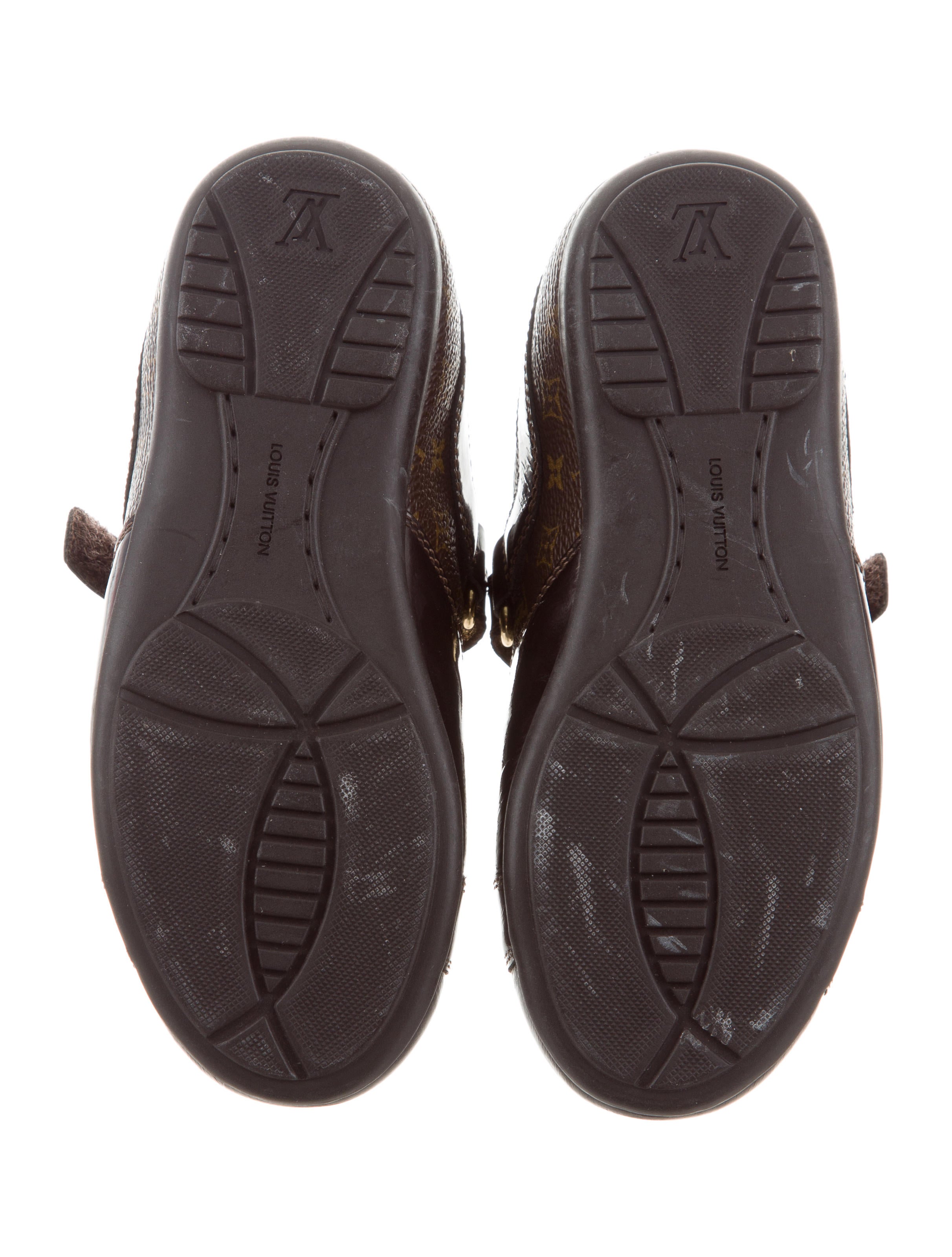 Louis Vuitton Boys' Monogram Leather Sneakers Boys LOU146960 The