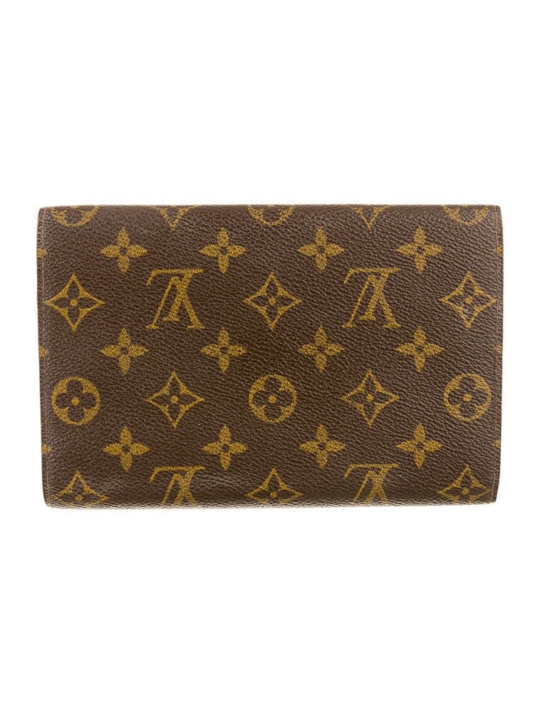 Louis Vuitton Monogram Passport Wallet