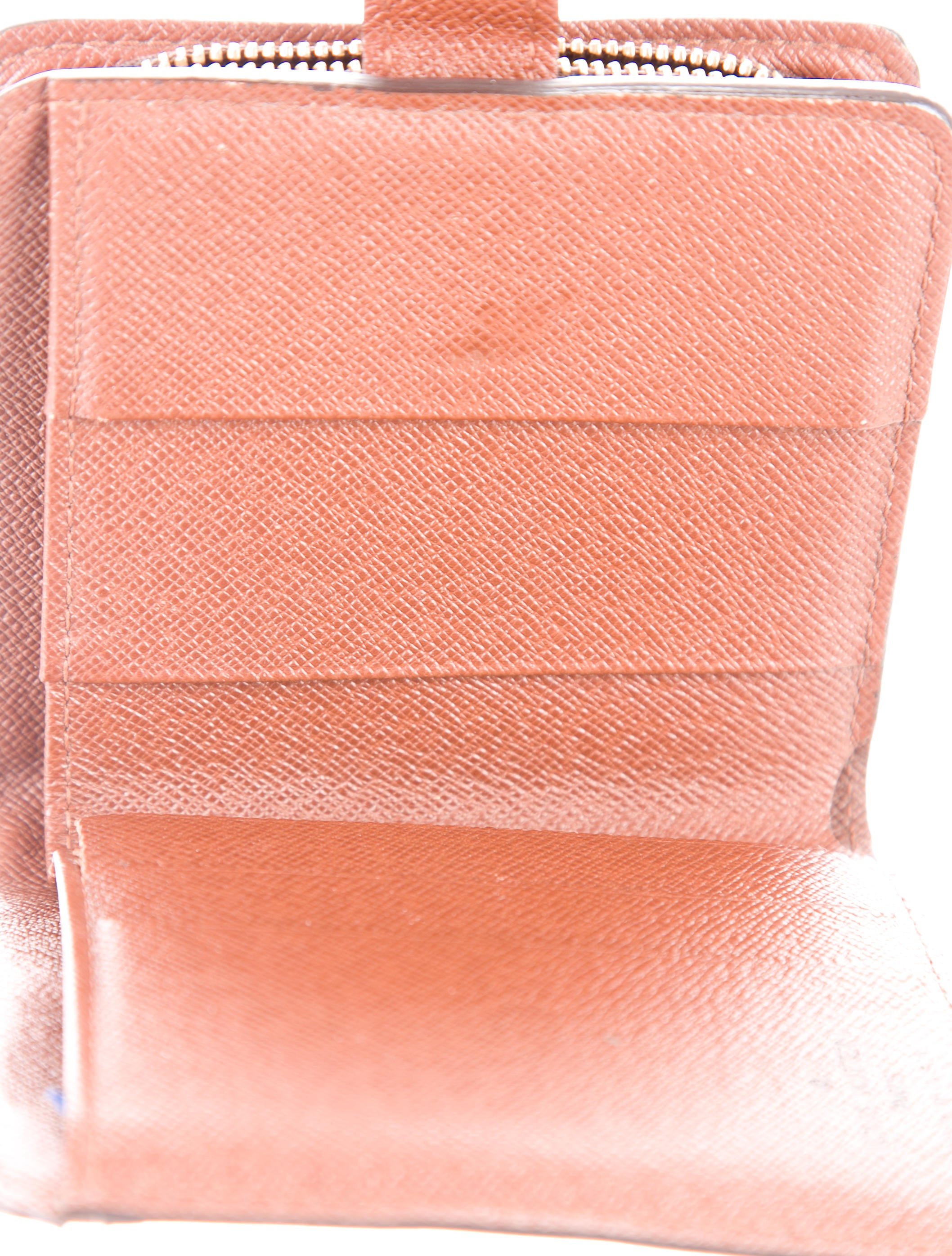 Louis Vuitton Monogram Compact Zippé Wallet