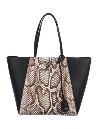 Louis Vuitton 2016 Python Lockme Cabas