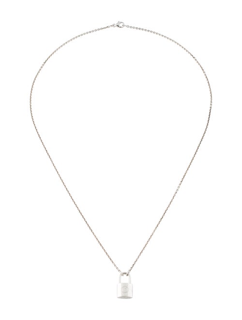 Louis Vuitton Silver Lockit Pendant Necklace Necklaces - Silver Lockit Pendant Louis Vuitton Louis Vuitton Silver Lockit Pendant Necklace Necklaces - Silver Lockit Pendant Louis Vuitton