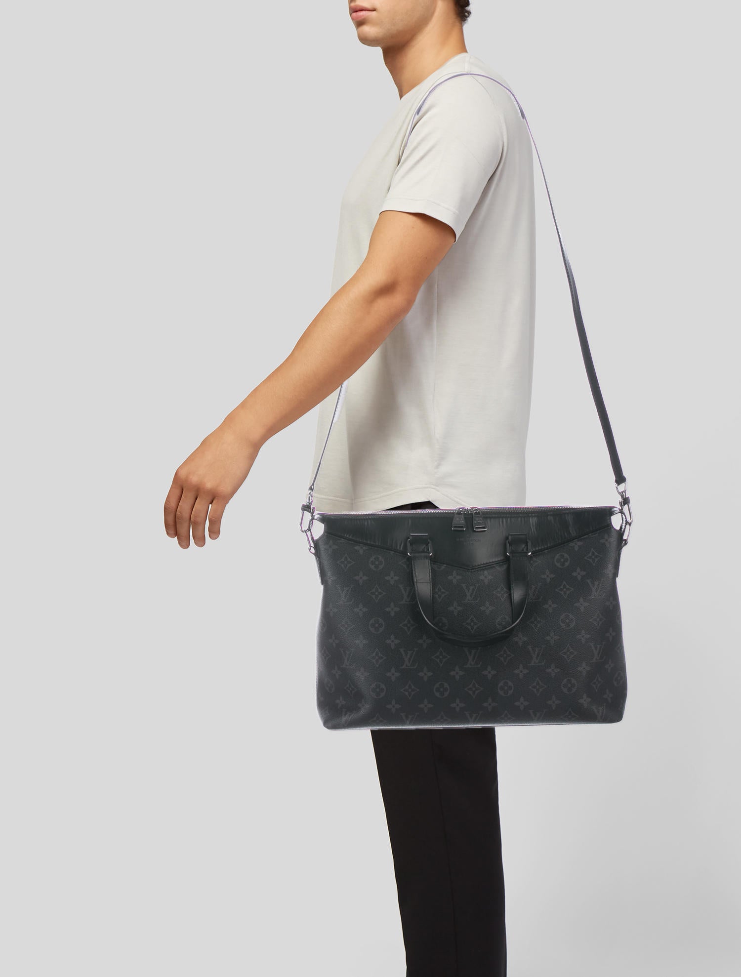 louis vuitton briefcase explorer