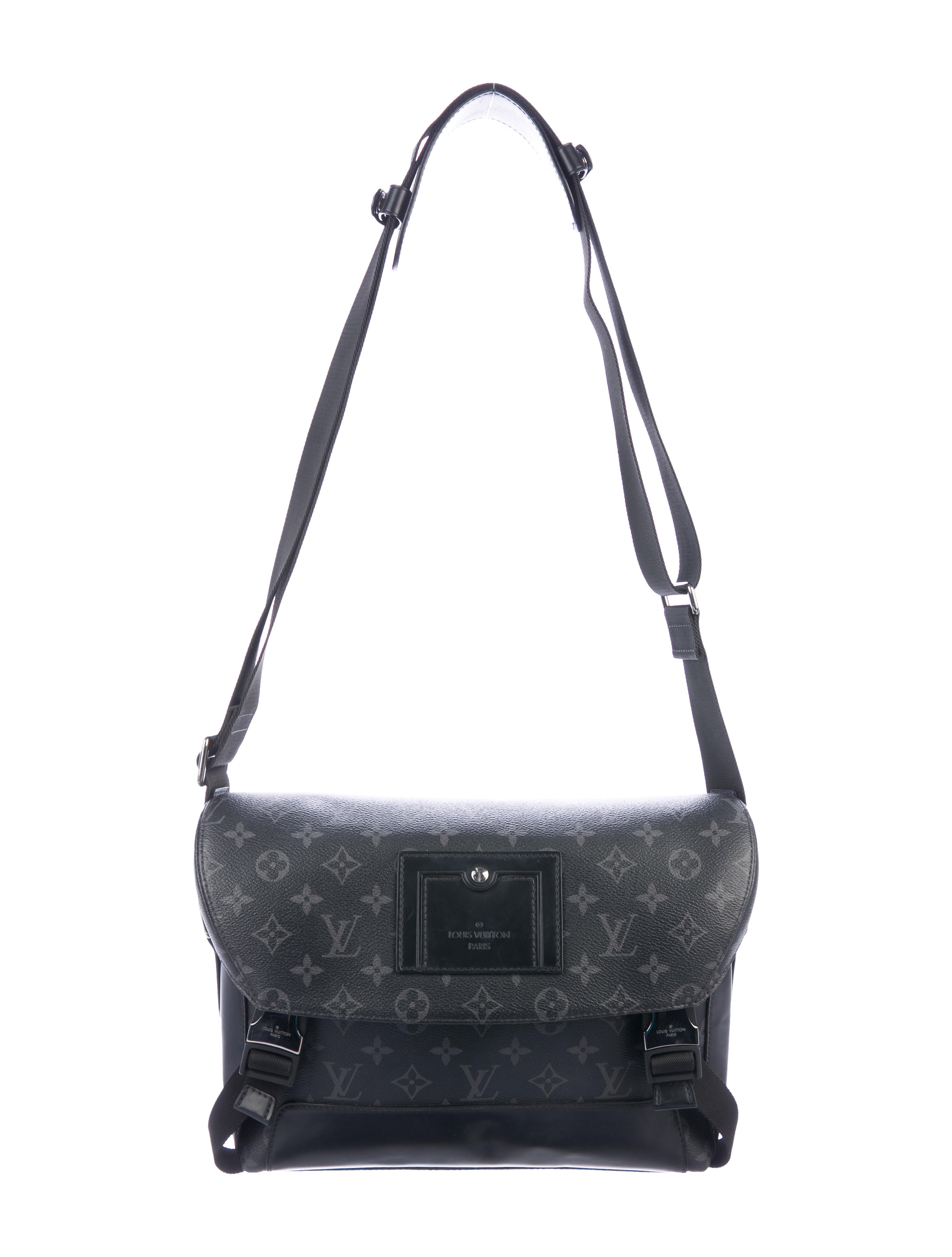 2018 monogram eclipse voyager messenger pm