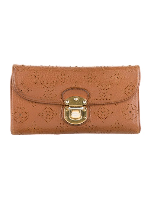 Louis Vuitton Mahina Amelia Wallet Brown