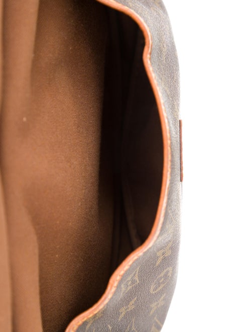 Louis Vuitton Monogram Saumur 30