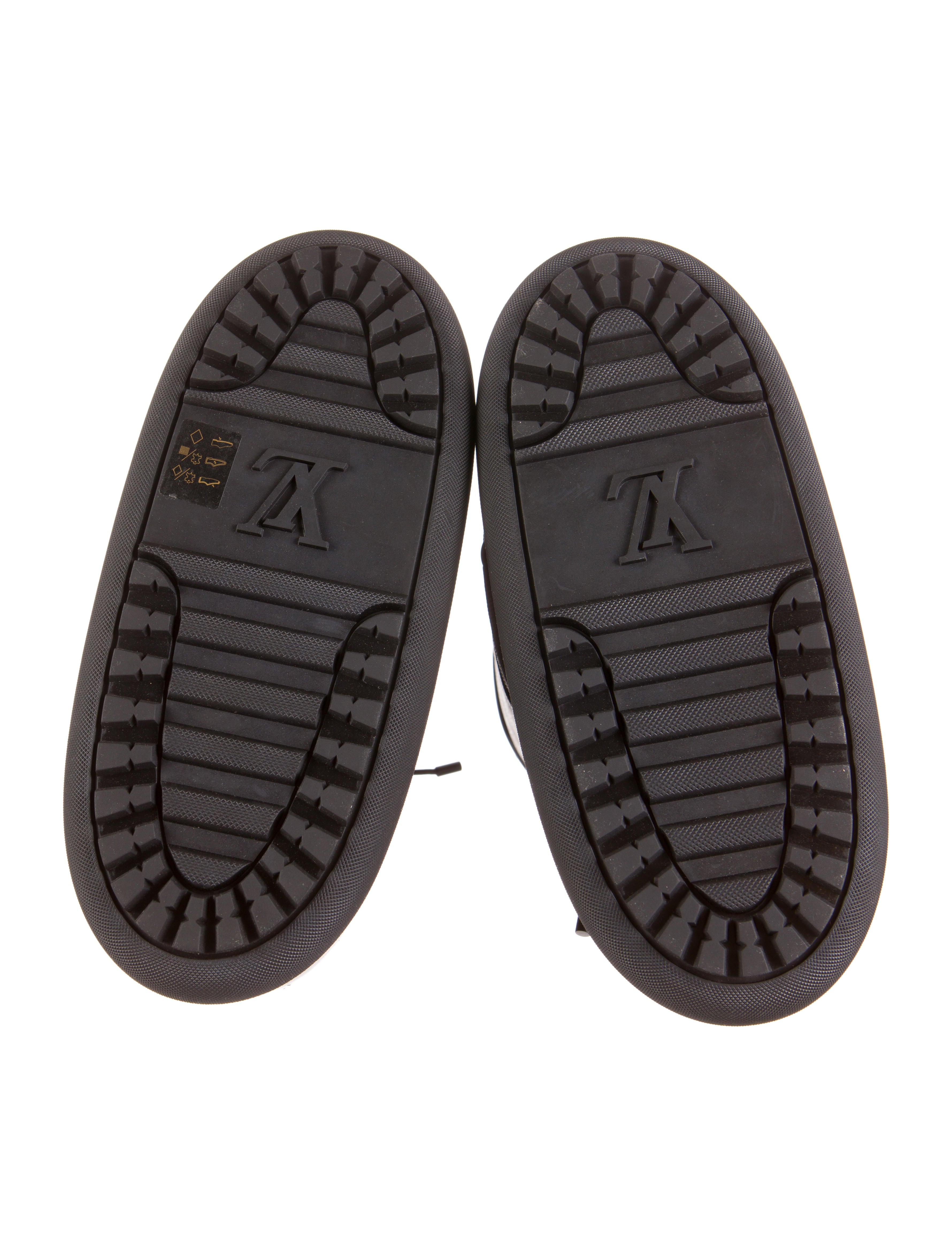 Louis Vuitton Snow Day Boot Shoes LOU56487 The RealReal