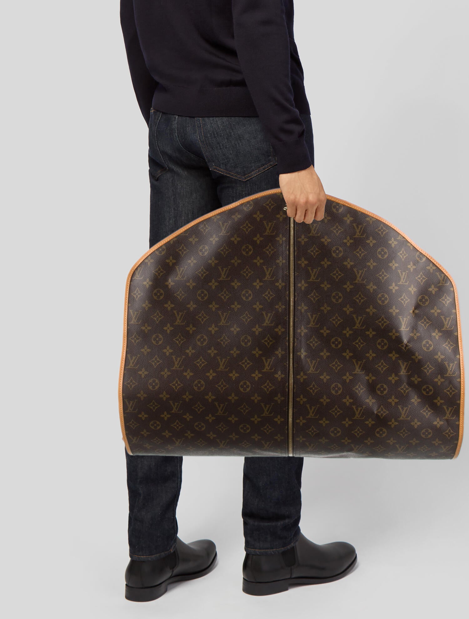 Louis Vuitton Vintage Monogram Garment Bag Brown Garment Covers, Bags LOU589377 The RealReal