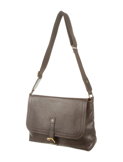 Louis Vuitton Utah Omaha Messenger Bag