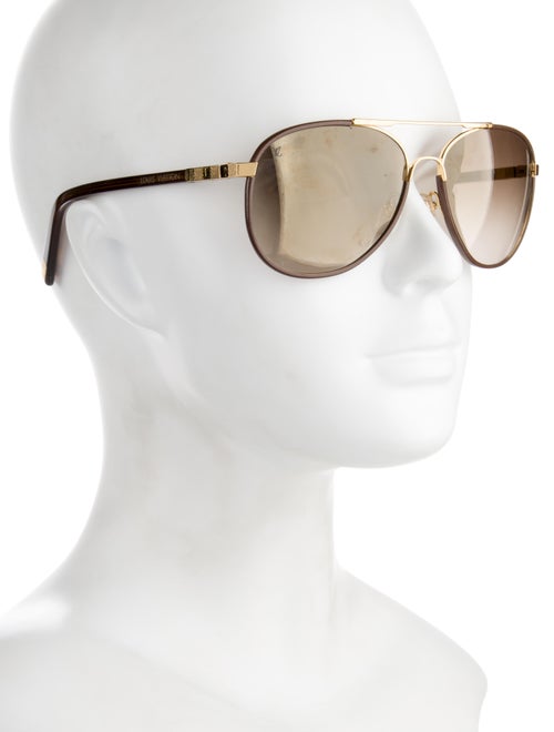 Louis Vuitton Attraction Pilot Aviator Sunglasses