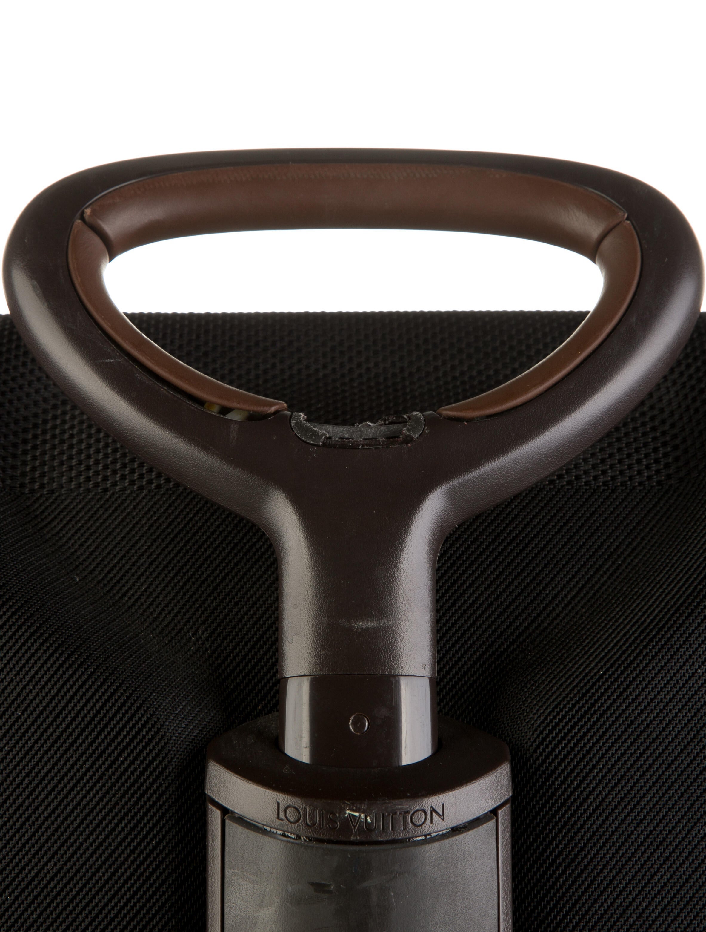 Louis Vuitton Damier Geant Conquerant 65