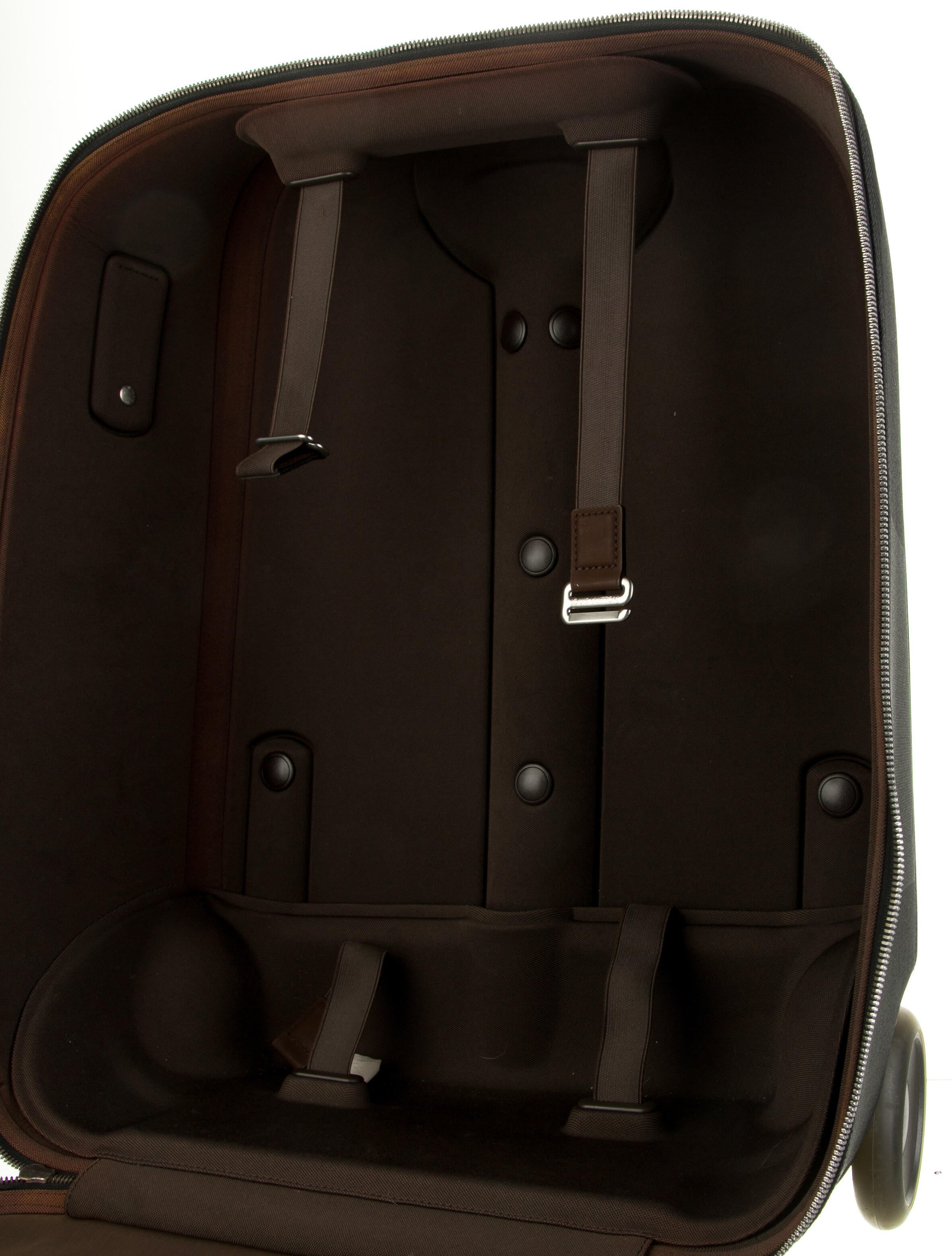 Louis Vuitton Damier Geant Conquerant 65