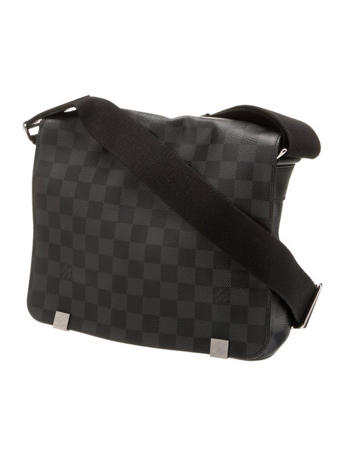 Louis Vuitton Damier Graphite Messenger Bag