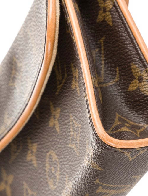 Louis Vuitton Monogram Pochette Florentine