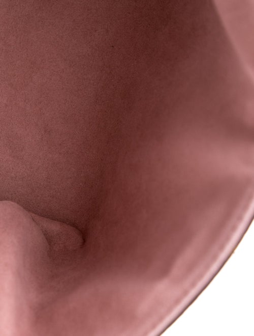 Louis Vuitton Monogram Locky BB