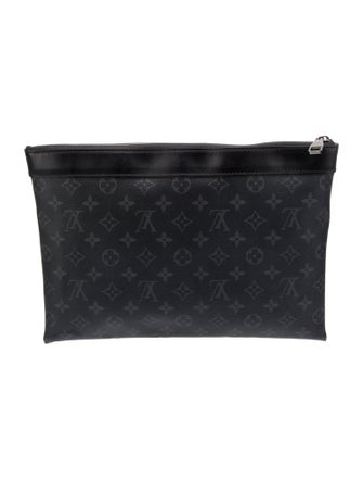 Louis Vuitton Monogram Eclipse Discovery Pochette GM
