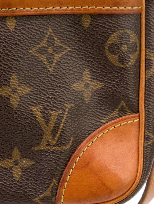 Louis Vuitton Monogram Trocadero 27