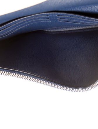 Louis Vuitton 2013 Epi Leather Wallet