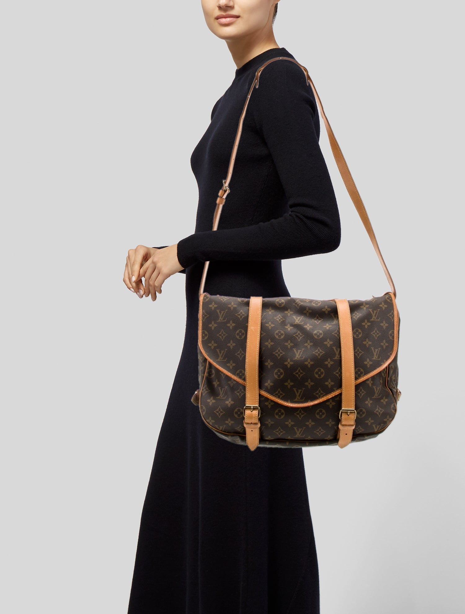 Louis Vuitton Monogram Saumur 43 - Brown Crossbody Bags, Handbags -  LOU874185 | The RealReal