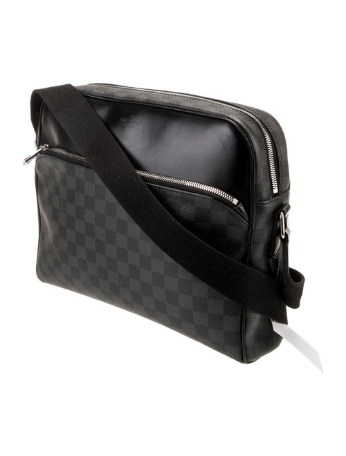 Louis Vuitton Damier Graphite Dayton MM