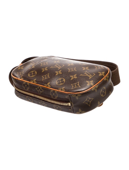 Louis Vuitton Coated Canvas Pochette Gange Monogram Pattern