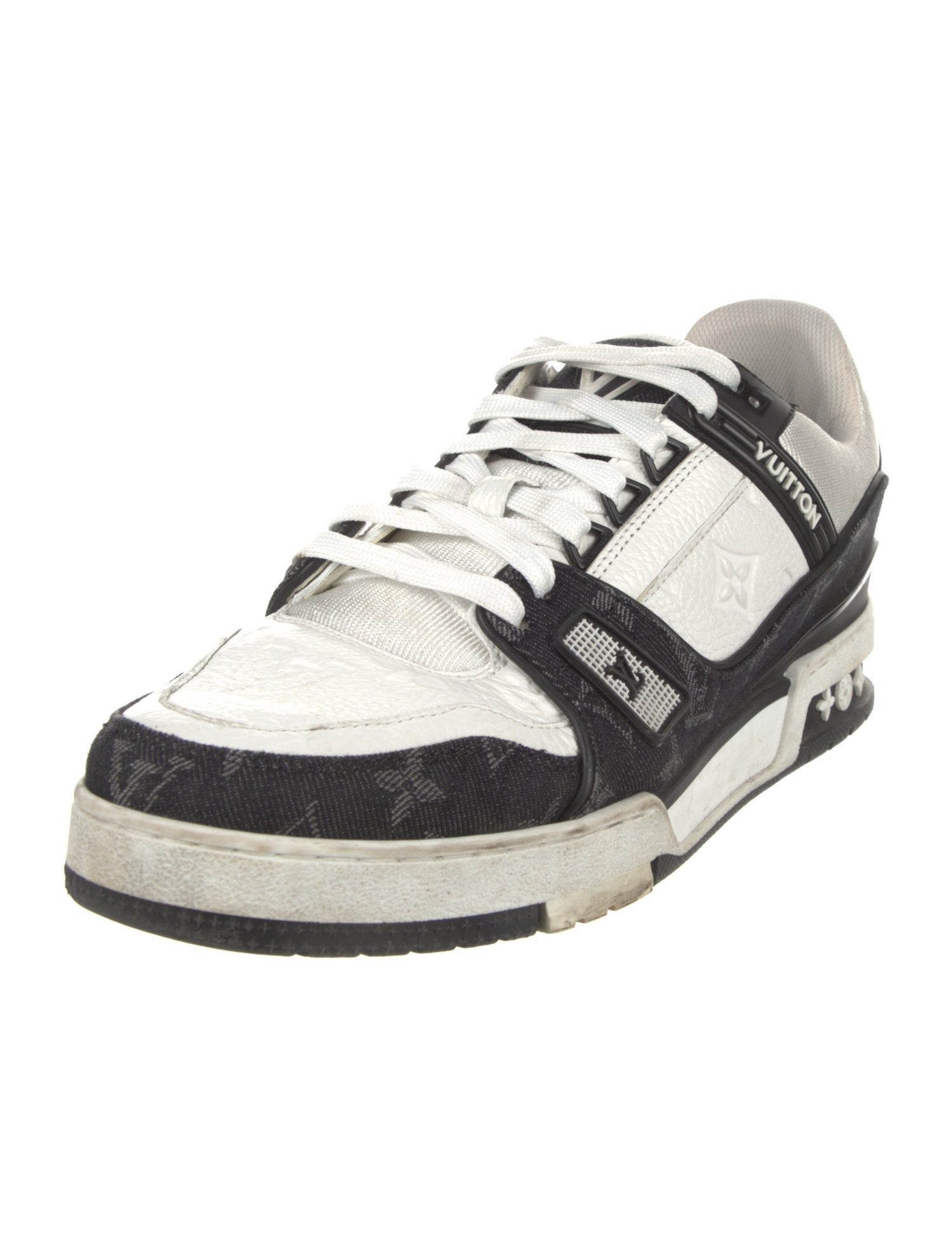 Louis Vuitton 2022 LV Monogram Sneakers