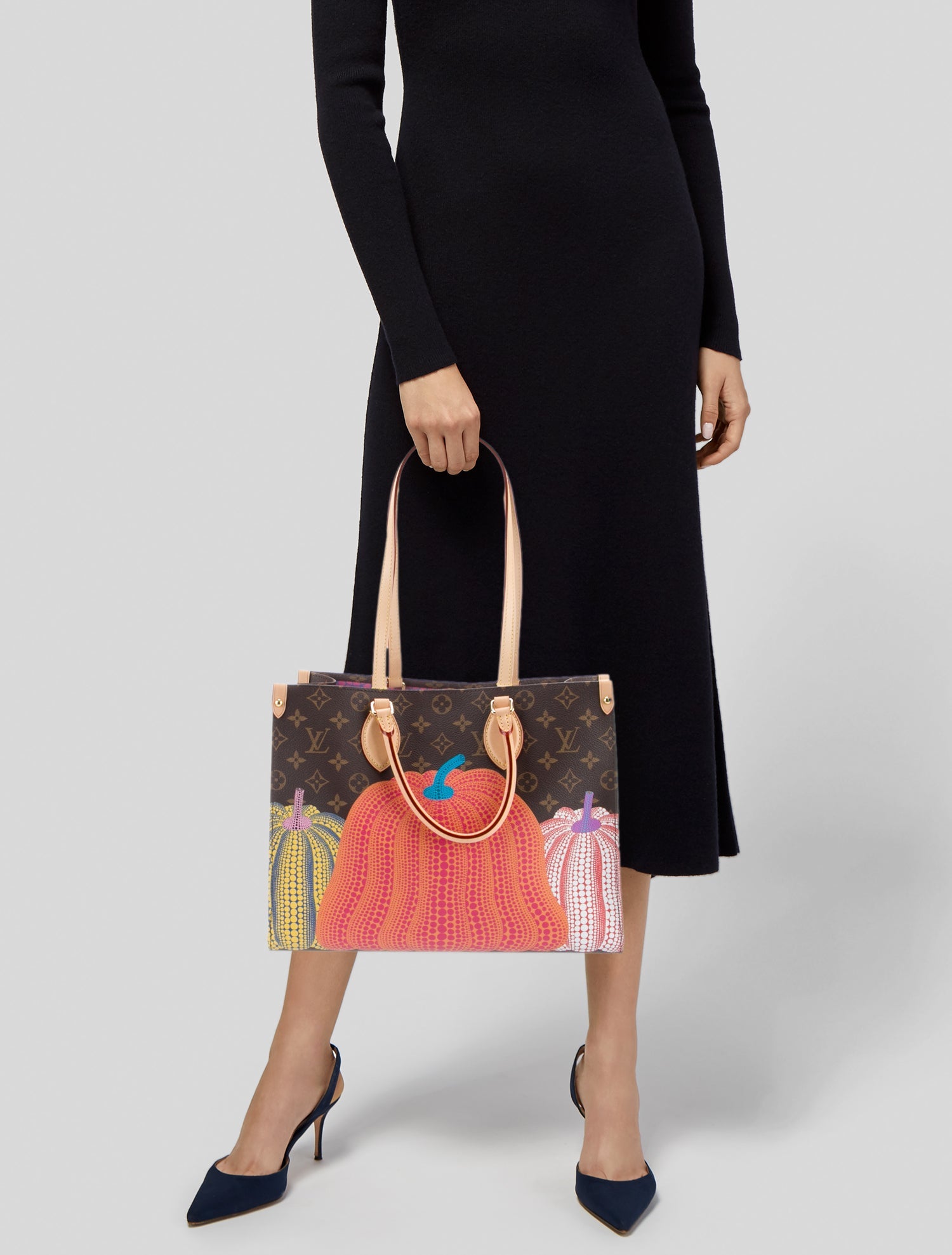 yotsugoです⭐︎美品⭐︎LOUIS VUITTON Louis Vuitton x Yayoi Kusama Monogram Pumpkin Dots OnTheGo