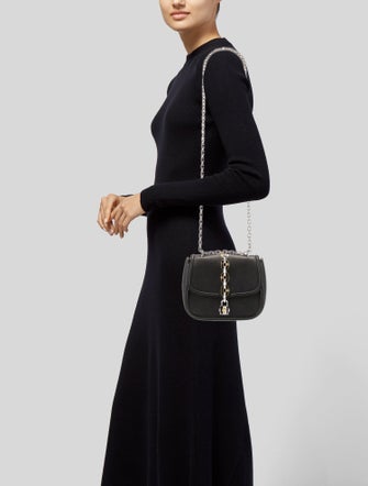 Louis Vuitton Chain It PM