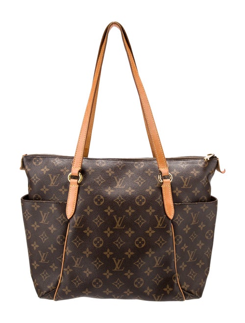 Louis Vuitton Monogram Totally MM