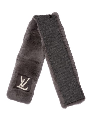 Louis Vuitton Scarves and Shawls Fur LV Monogram Scarf