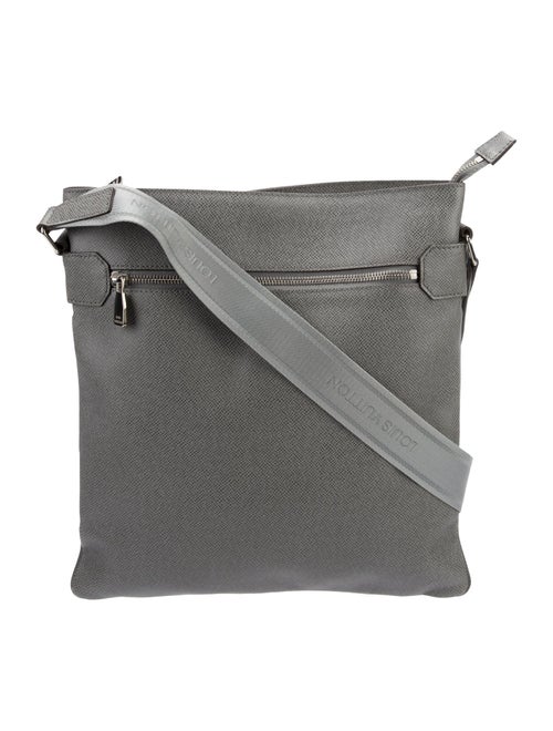Louis Vuitton Taiga Leather Crossbody Bag