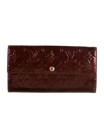 Louis Vuitton Wallets 2010 Monogram Vernis Sarah Wallet