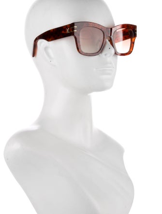 Louis Vuitton 2022 LV Monogram Sunglasses