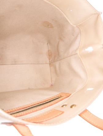 Louis Vuitton Monogram Vernis Reade PM