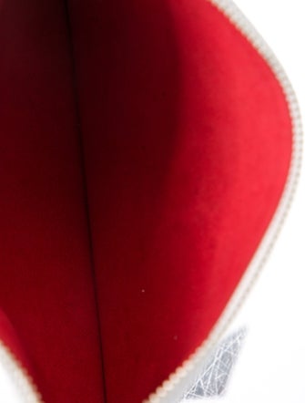 Louis Vuitton Neverfull Pouch