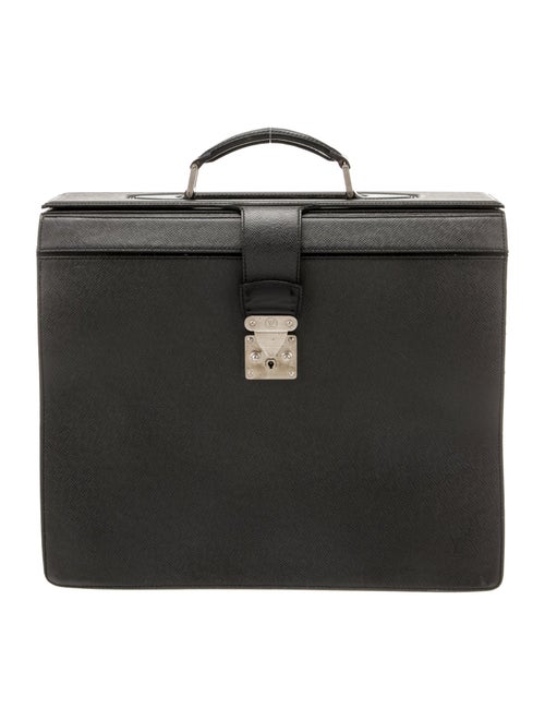 Louis Vuitton Taiga Leather Oural