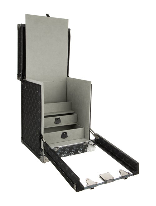 Louis Vuitton Monogram Eclipse Sneakers Trunk