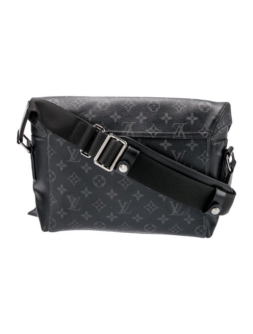 Louis Vuitton LV Monogram Voyage