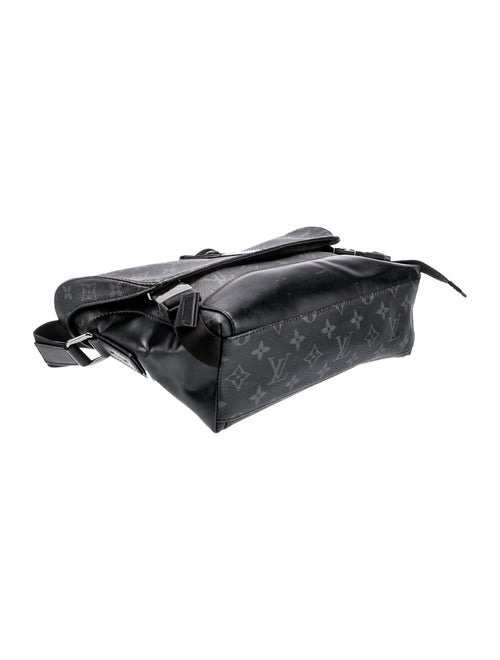 Louis Vuitton LV Monogram Voyage