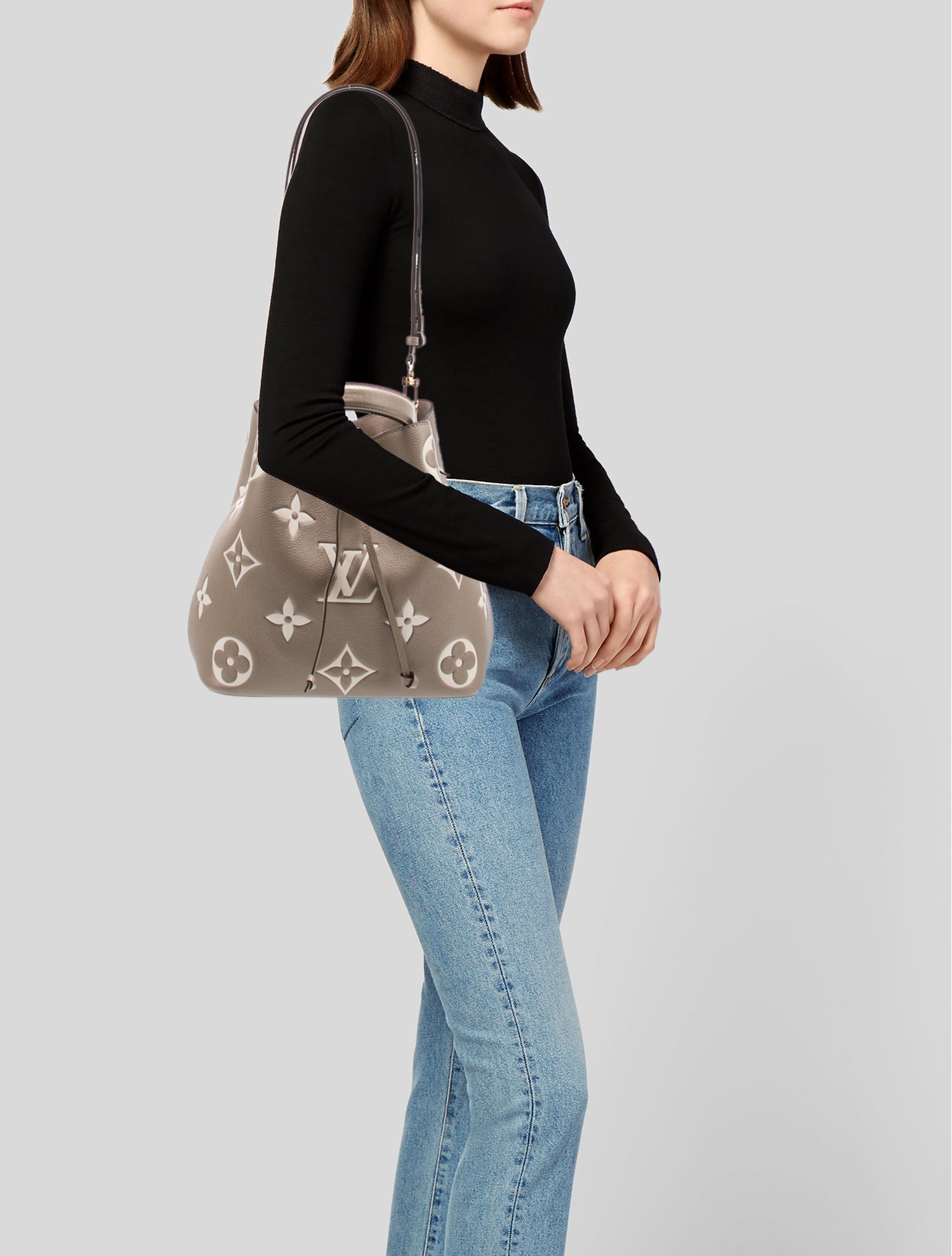 Louis Vuitton Monogram Giant Néonoé MM