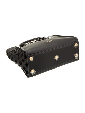 Louis Vuitton LV Monogram On My Side GM