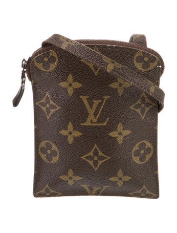 Louis Vuitton Travel Vintage Monogram Passport Holder