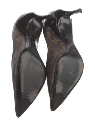 Louis Vuitton LV Monogram Pumps